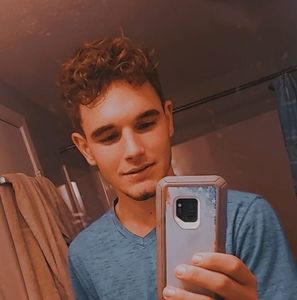 Meet your Posher, Jared